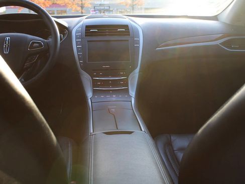 Used 2015 Lincoln MKZ w/ Equipment Group 102A Reserve image 93