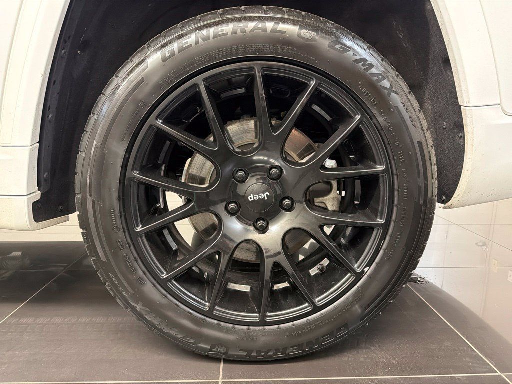 Used 2021 Jeep Grand Cherokee L Summit w/ Advanced Protech Group IV AWD/4WD image 7