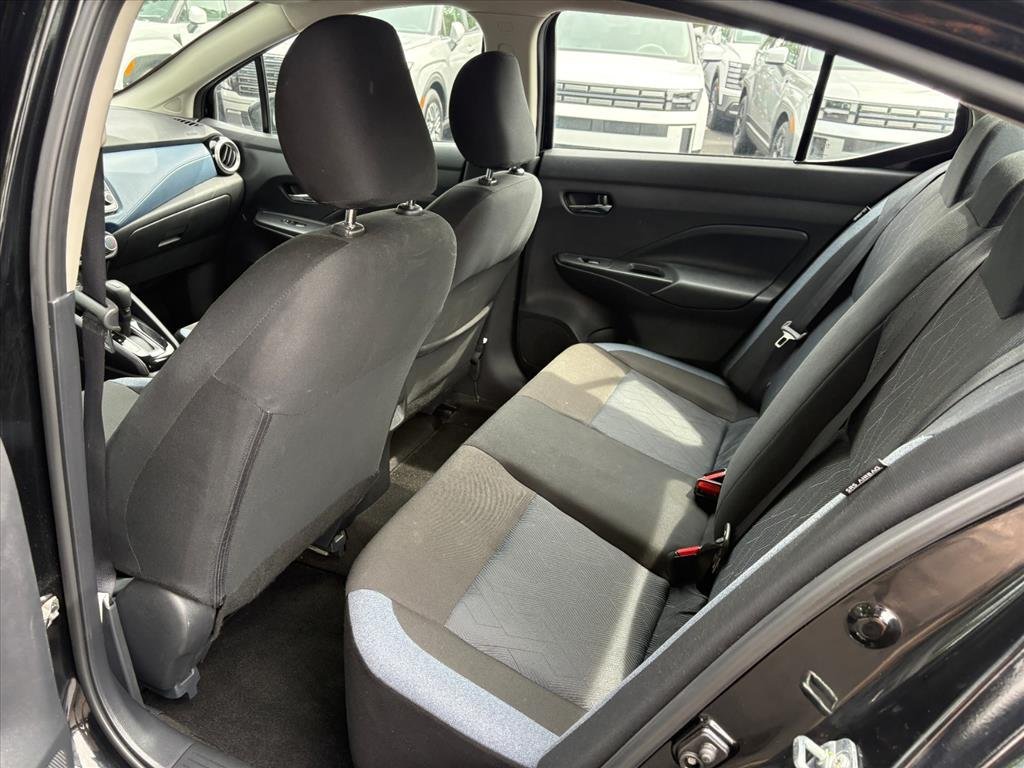 Used 2025 Nissan Versa SV FWD image 19