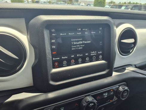 Used 2021 Jeep Wrangler Unlimited Sport AWD/4WD image 19
