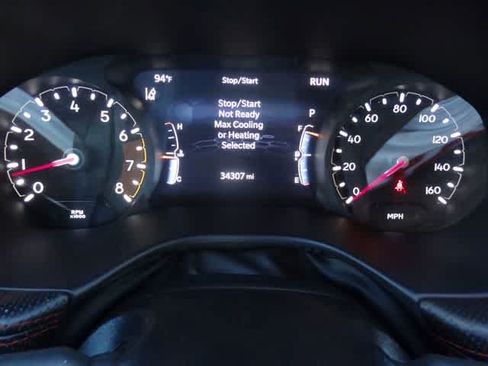 Used 2025 Jeep Compass Trailhawk AWD/4WD image 17