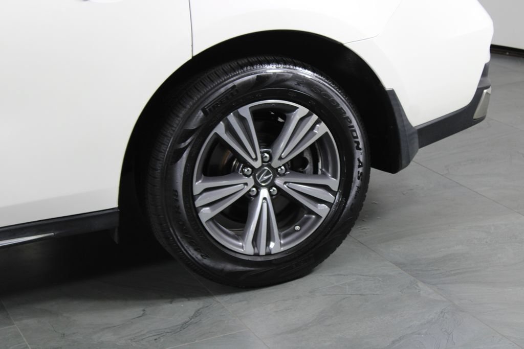 Used 2017 Acura MDX FWD image 14