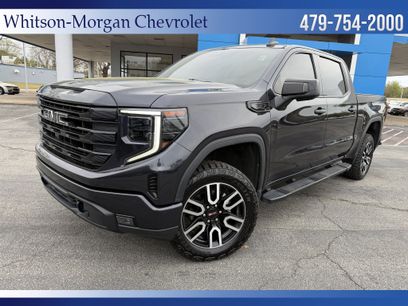 Used 2022 GMC Sierra 1500 Elevation w/ Elevation Premium Package