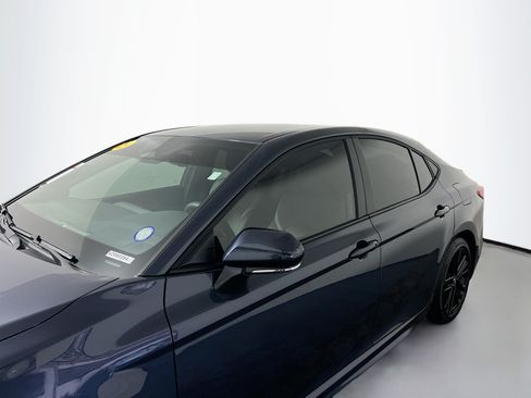 Used 2026 Toyota Camry SE w/ Multimedia Upgrade Package FWD image 11