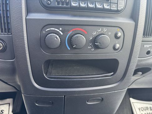 Used 2002 Dodge Ram 1500 Truck 4x4 Regular Cab image 24