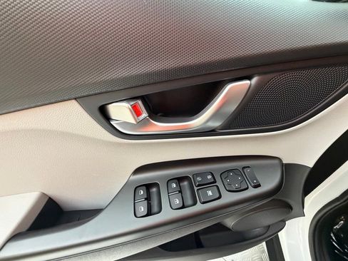 Used 2023 Hyundai Kona SEL w/ Convenience Package image 27