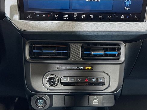 New 2025 Ford Maverick XLT w/ XLT Luxury Package image 15