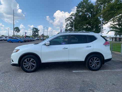 Used 2016 Nissan Rogue SL w/ SL Premium Package FWD image 5