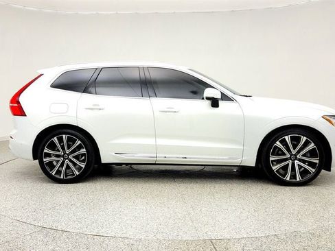 Used 2023 Volvo XC60 B6 Ultimate w/ Climate Package AWD/4WD image 4