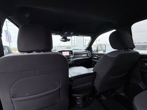 Used 2024 RAM 2500 Big Horn w/ Off Road Package image 25