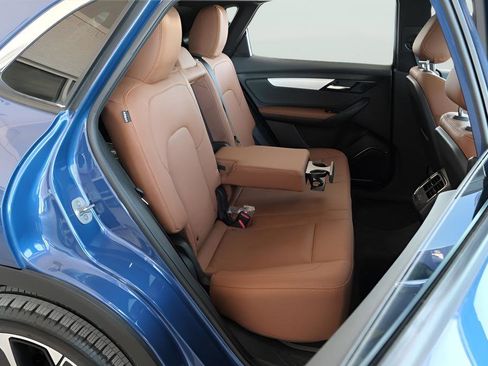 New 2025 VinFast VF 8 Plus AWD/4WD image 25