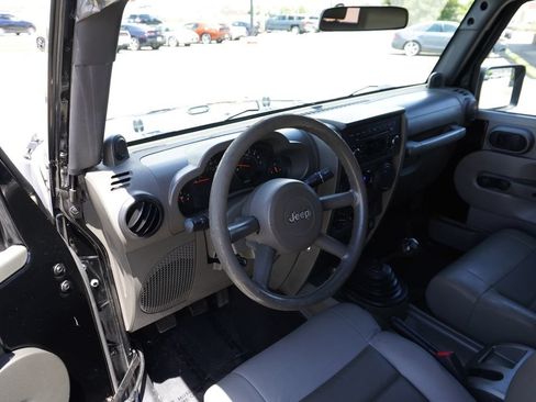Used 2008 Jeep Wrangler X AWD/4WD image 23