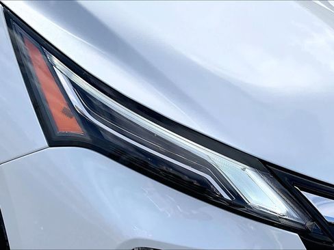 New 2026 Nissan Rogue Platinum image 13