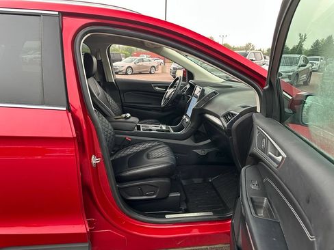 Used 2024 Ford Edge Titanium AWD/4WD image 28
