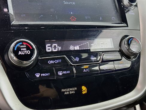Used 2017 Nissan Murano Platinum w/ Platinum Technology Package AWD/4WD image 24