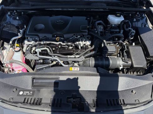 Used 2025 Toyota Camry LE FWD image 20
