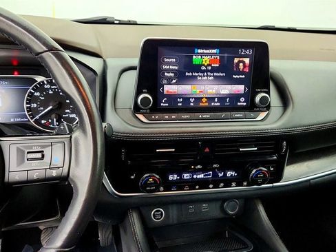 Used 2021 Nissan Rogue SL AWD/4WD image 18