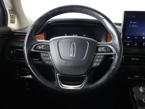 Used 2022 Lincoln Nautilus Reserve image 38