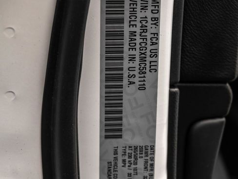 Used 2021 Jeep Grand Cherokee Overland AWD/4WD image 43