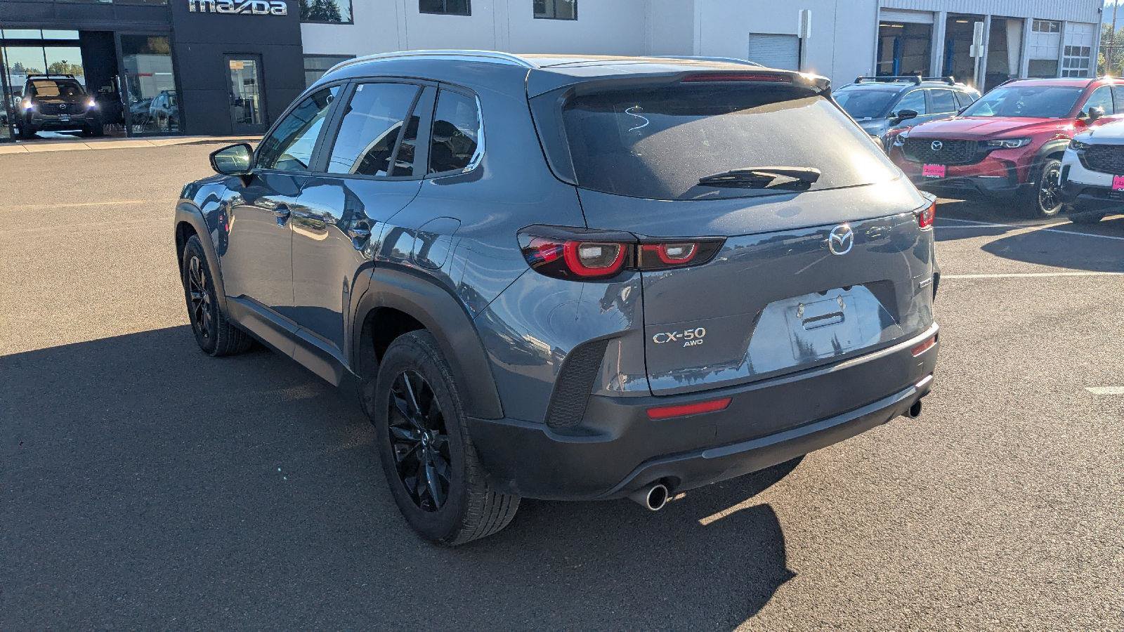 Used 2025 MAZDA CX-50 AWD 2.5 S w/ Preferred Package image 3
