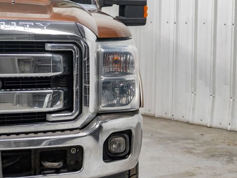 Used 2012 Ford F250 Lariat w/ Lariat Ultimate Pkg AWD/4WD image 44