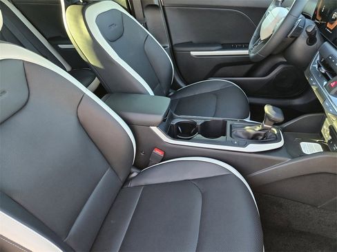 New 2026 Kia K4 GT-Line image 10
