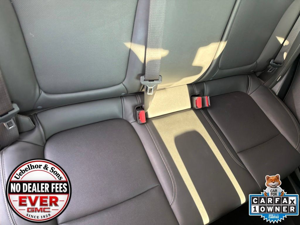 Used 2024 Buick Encore GX Sport Touring AWD/4WD image 6