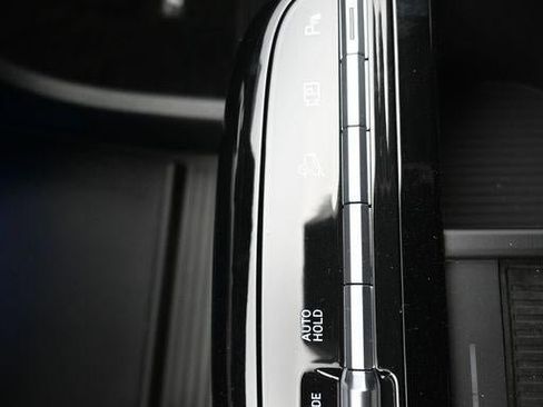 New 2026 Hyundai Tucson Limited image 17