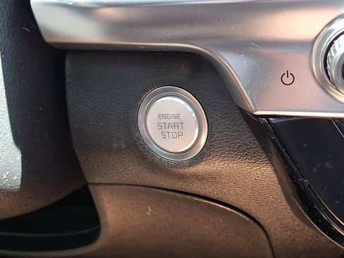Used 2022 Kia Telluride S FWD image 24