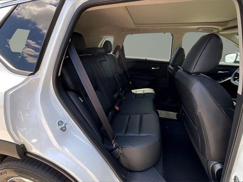 New 2026 Nissan Rogue SV image 9