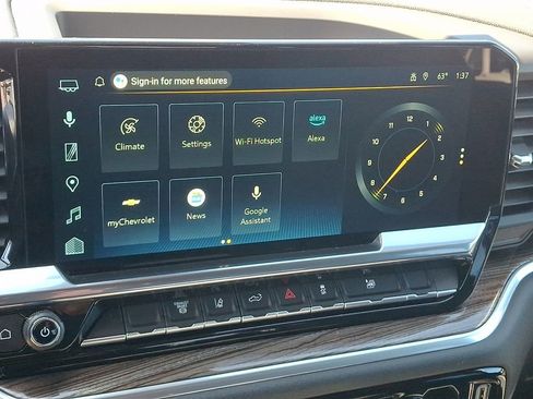 Used 2025 Chevrolet Silverado 2500 LT w/ Convenience Package image 17