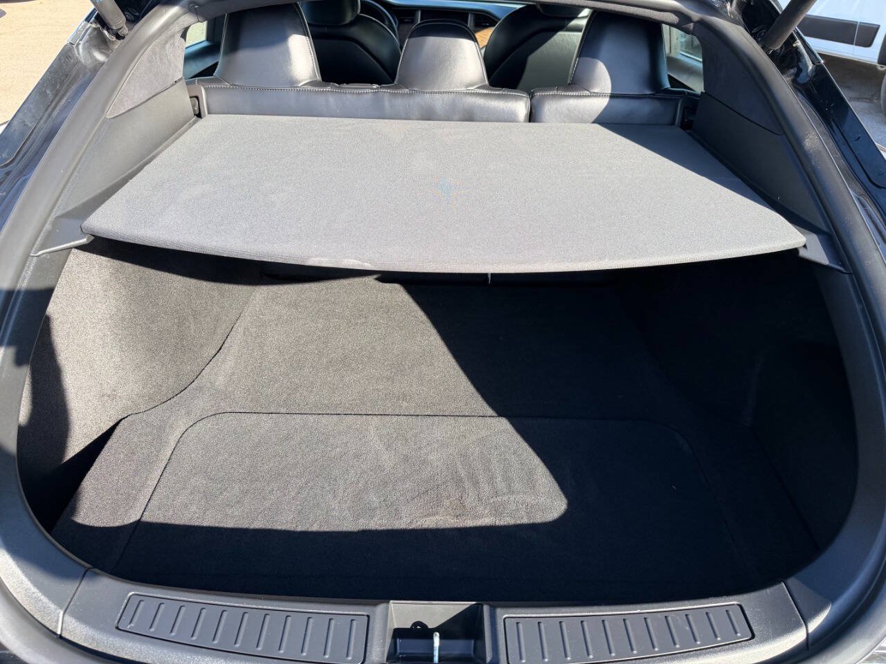Used 2020 Tesla Model S Long Range Plus AWD/4WD image 29