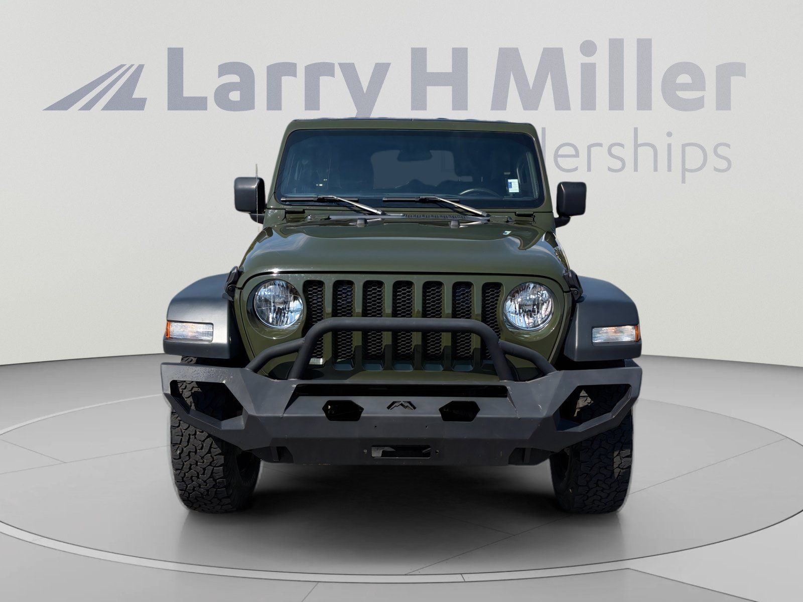 Used 2023 Jeep Wrangler Unlimited Sport AWD/4WD image 9