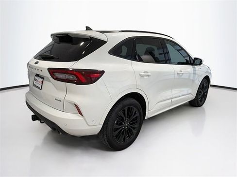 Used 2023 Ford Escape ST-Line Elite w/ Premium Technology Package image 6