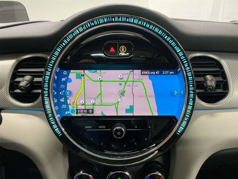 Certified 2024 MINI Cooper SE image 24