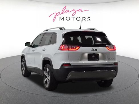 Used 2019 Jeep Cherokee Limited FWD image 7
