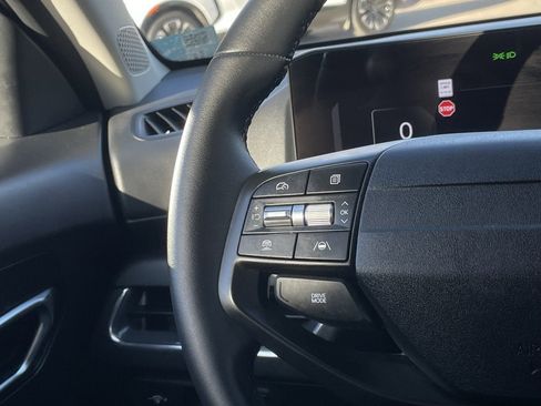 Used 2025 Kia K4 EX image 13