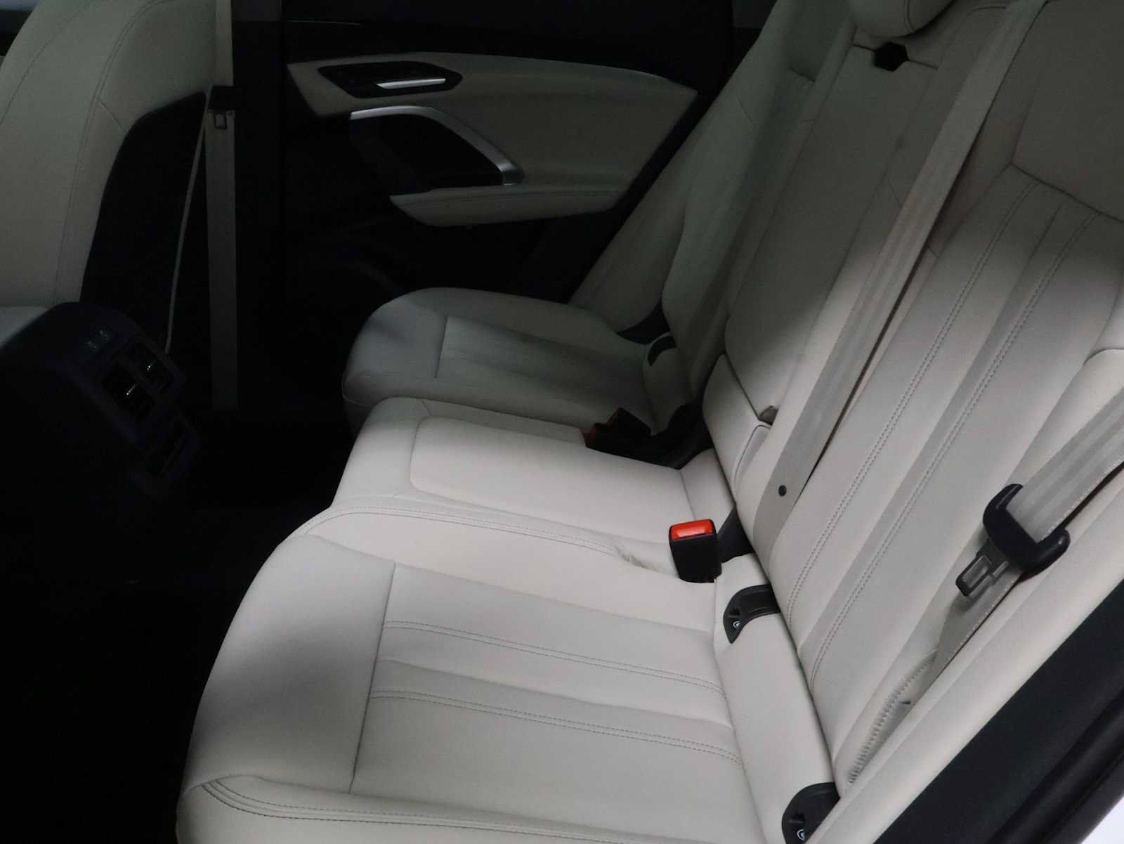 New 2026 Audi Q5 Premium AWD/4WD image 33
