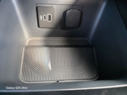 New 2026 Ford Explorer ST-Line image 23