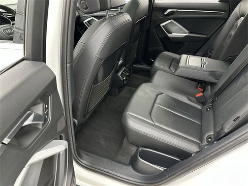 Used 2021 Audi Q3 2.0T Premium Plus w/ Premium Plus Package image 23