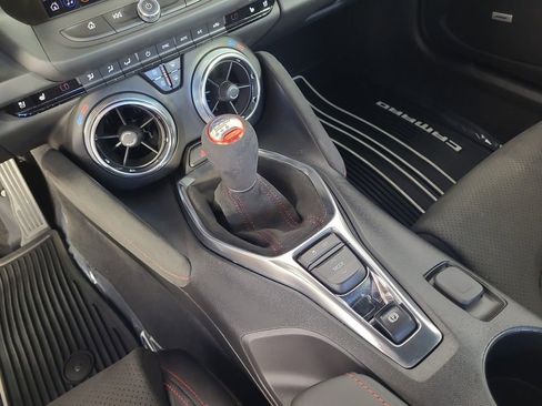 Used 2019 Chevrolet Camaro ZL1 image 14