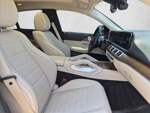Used 2025 Mercedes-Benz GLE 450 4MATIC Coupe image 22