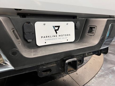 Used 2022 Ford F250 XLT w/ XLT Premium Package image 17