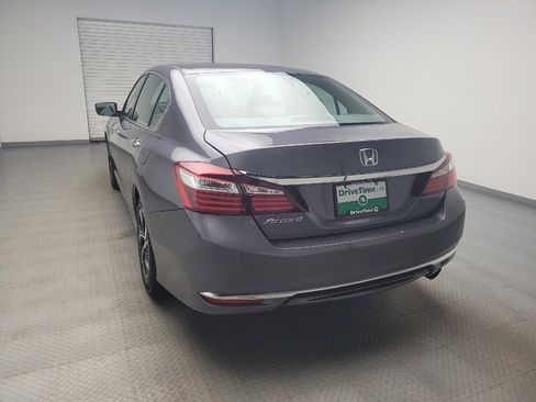 Used 2017 Honda Accord LX image 6