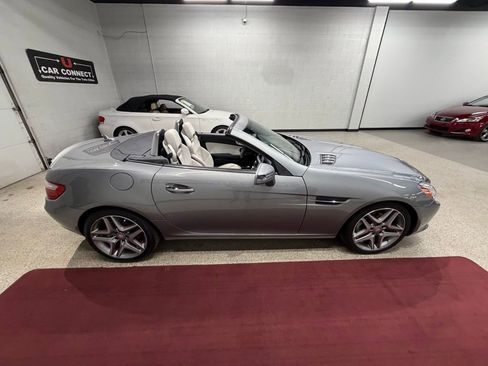 Used 2013 Mercedes-Benz SLK 250 image 12