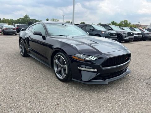 Certified 2022 Ford Mustang GT Premium w/ GT Performance Package RWD image 3