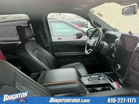 Used 2022 Ford Expedition Max Platinum image 6