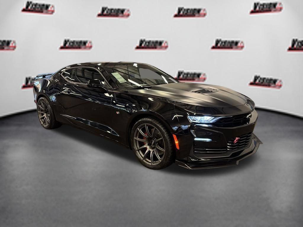 Used 2023 Chevrolet Camaro SS RWD image 3