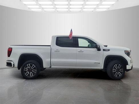 New 2026 GMC Sierra 1500 AT4 w/ Technology Package image 3