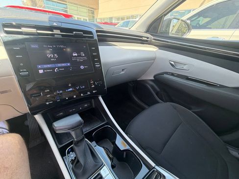 Used 2022 Hyundai Tucson SEL w/ Convenience Package FWD image 16